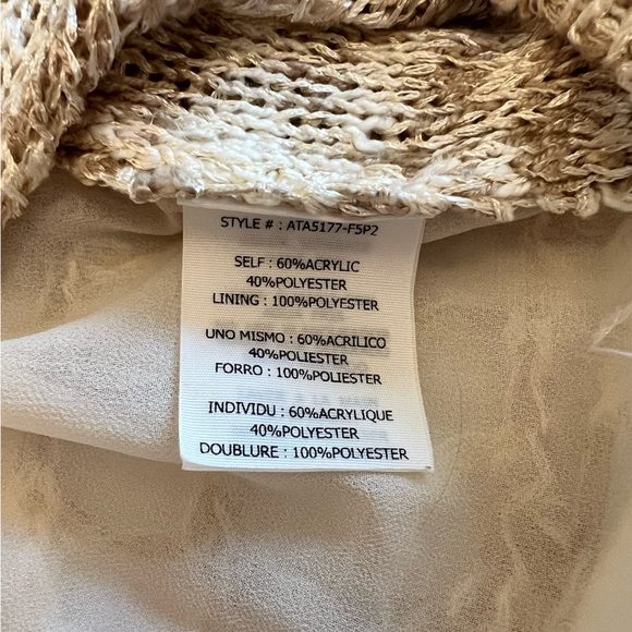 Altar’d State Sweater (Size: S/M) - Picture 5 of 11